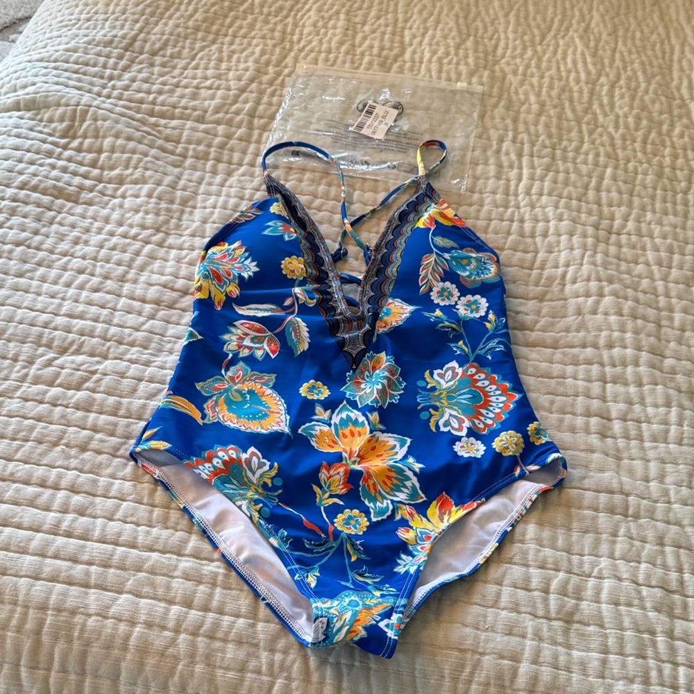 Cupshe Blue Floral Lace-Up One-Piece Swimsuit new never worn